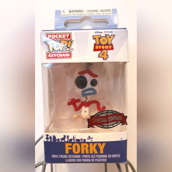 New Pocket Pop! Disney - Forky Toy Story 4 - Picture 2 of 7